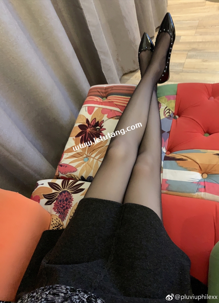 pluviuphilexx微密圈私人定制写真视频合集 pluviuphilexx微密圈私人定制写真视频合集